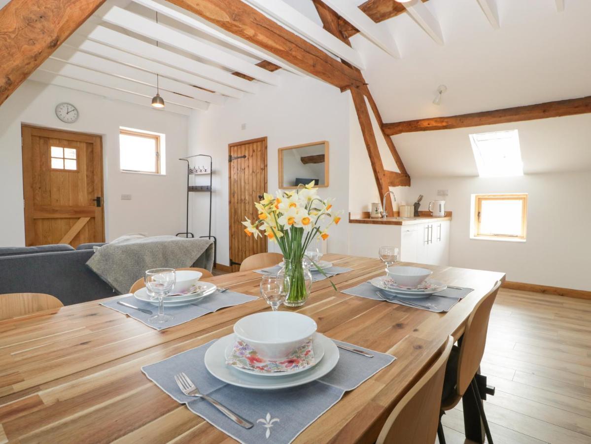Lower Venn Granary Apartment 2 Wellington  Esterno foto